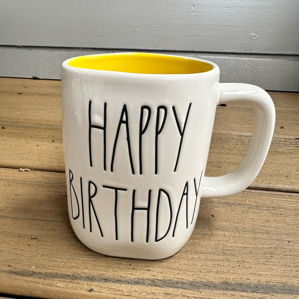 Rae Dunn "Happy Birthday" Mug